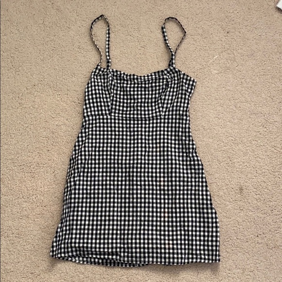 Dresses & Skirts - Dress